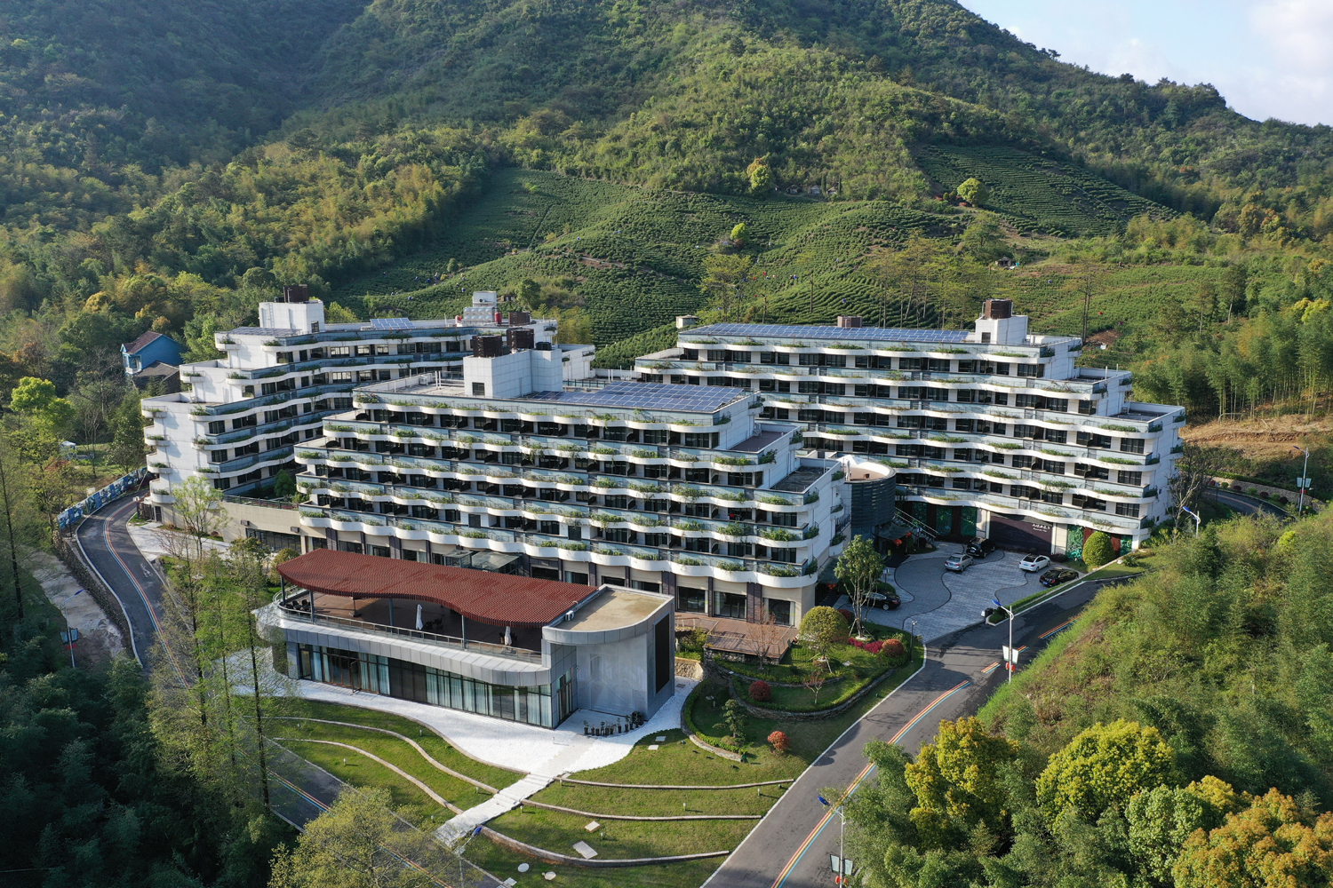 山屿海的幸福之路湖州绿水青山间蹚出共富路