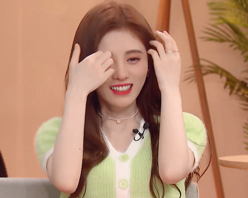 鞠婧祎有多双标?