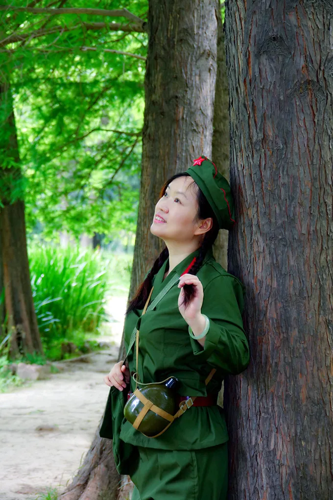 记摄人间人像摄影组图忆芳华中华儿女多奇志不爱红装爱武装