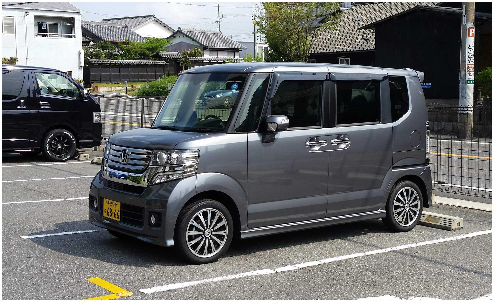 日系车我国卖得这么火,日本人开什么车?看到真车众人无语-新浪汽车