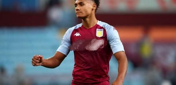 06 右边锋/中锋17号 特雷泽盖 埃及 94.10.