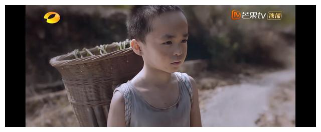 《以家人之名》贺子秋最让人心疼,到了英国被亲父