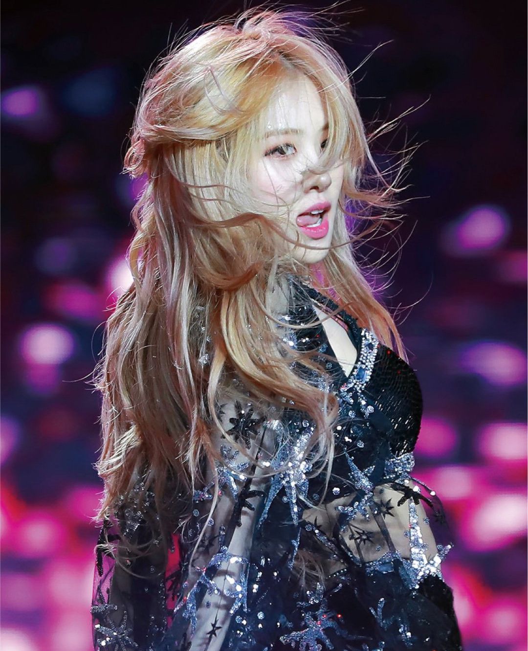 1 / 14 1997年2月11日出生的朴彩英rosé,blackpink成员之一,出生于