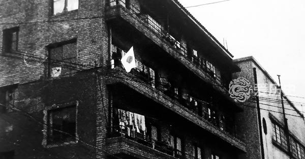 1949年麦克阿瑟给<a href=