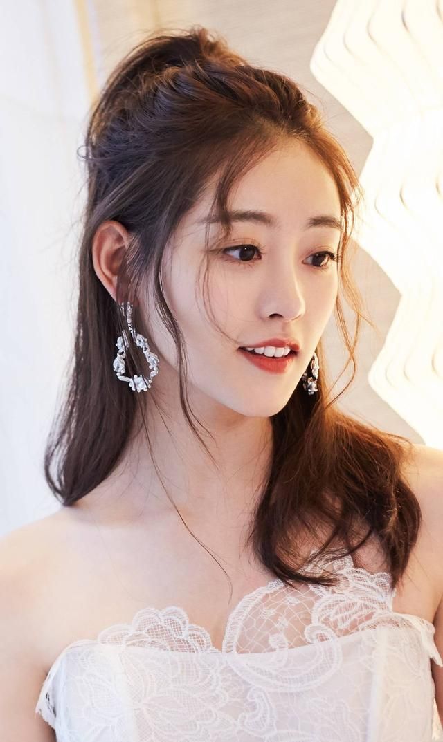 祝绪丹美图,美丽清纯,文静典雅!