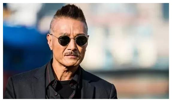 卢惠光跟成龙30年被炒鱿鱼却只给10万成龙为何这样狠