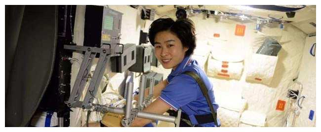 “神舟十三号”要在空间站上生活半年？这次任务是否会有女航天员休闲区蓝鸢梦想 - Www.slyday.coM