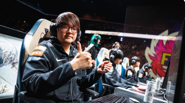 Faker成功续约T1，theshy境地尴尬，<a href=