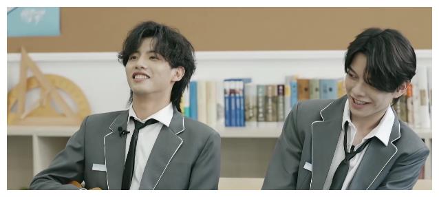 怦然心动20岁4男3女上演复杂多角恋只有1对双向pick