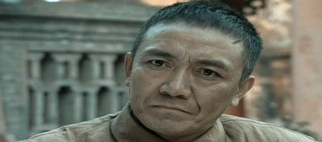 亮剑王特派员三次死里逃生靠的绝不是运气