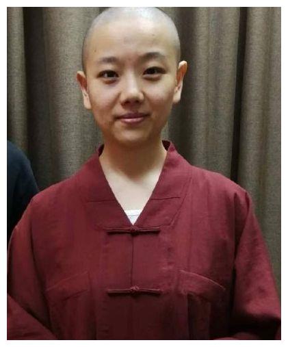 对此,大家是如何看待胡雅斯的选择的呢?