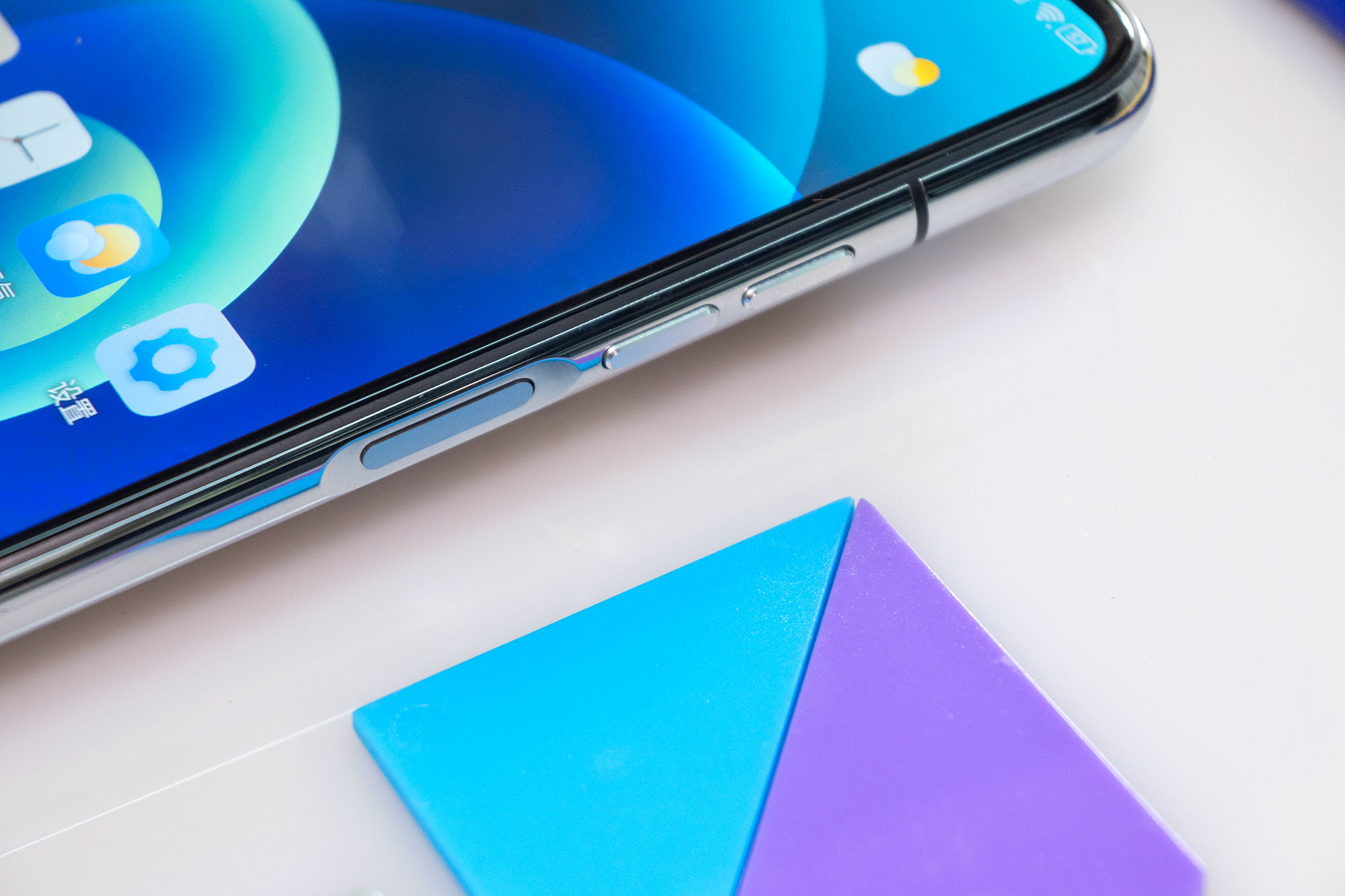 哪些手机支持无理由退货 b126-b6bfff033bc410e34a876141949c2eef.jpg