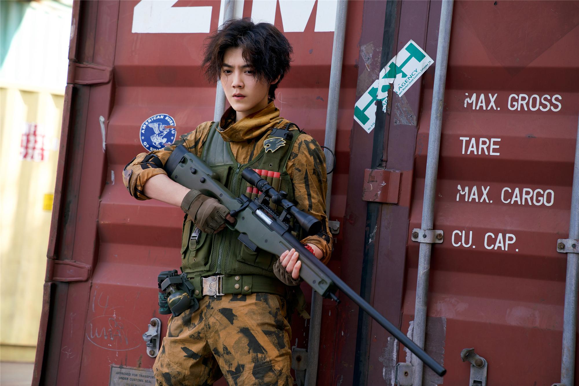 穿越火线主题曲梦寐之地上线鹿晗高音演绎为梦想呐喊