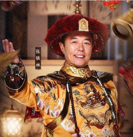 当惯了皇阿玛?张铁林酒店乱停车疑耍大牌,和保安激烈争执