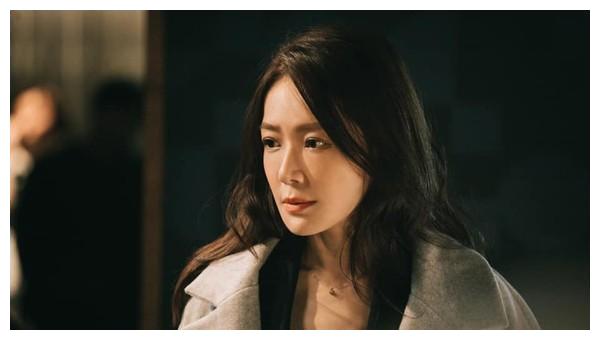 42岁尹馨明施打疫苗残剂!乐喊「像发票中奖」:祝我好运