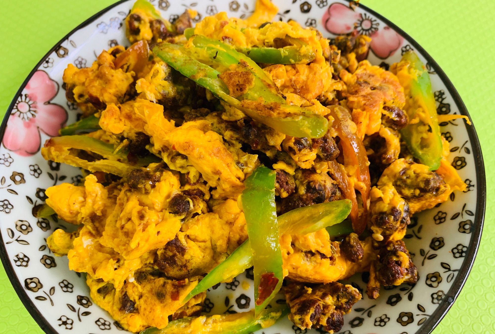 继《舌尖中国》之家乡特色小炒——盐豆炒鸡蛋_高清图集_新浪网