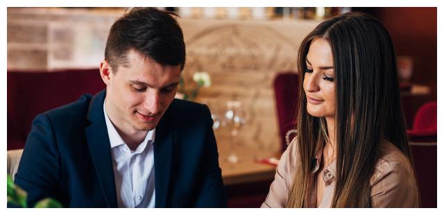 男人心中有你但却不主动的联系你,这是为什么?休闲区蓝鸢梦想 - Www.slyday.coM 男人心中有你但却不主动的联系你,这是为什么?休闲区蓝鸢梦想 - Www.slyday.coM