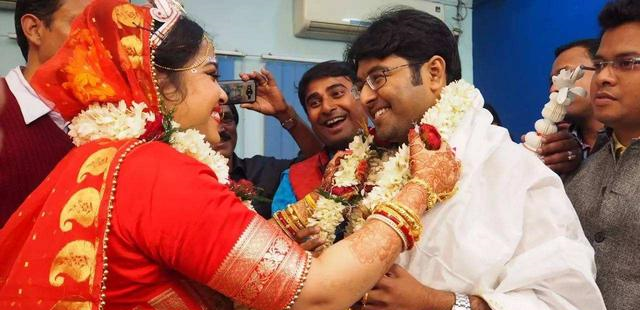 为何印度女孩出嫁需要倒贴彩礼,婚后家庭地位还很低?原因很无奈休闲区蓝鸢梦想 - Www.slyday.coM 为何印度女孩出嫁需要倒贴彩礼,婚后家庭地位还很低?原因很无奈休闲区蓝鸢梦想 - Www.slyday.coM