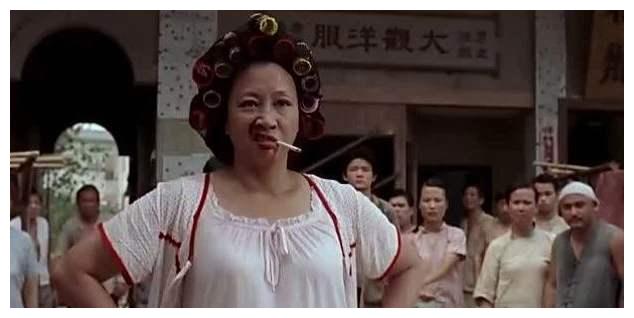 元秋:曾被周星驰数次请复出,上怼洪金宝下骂成龙,究竟是何人?|功夫|元