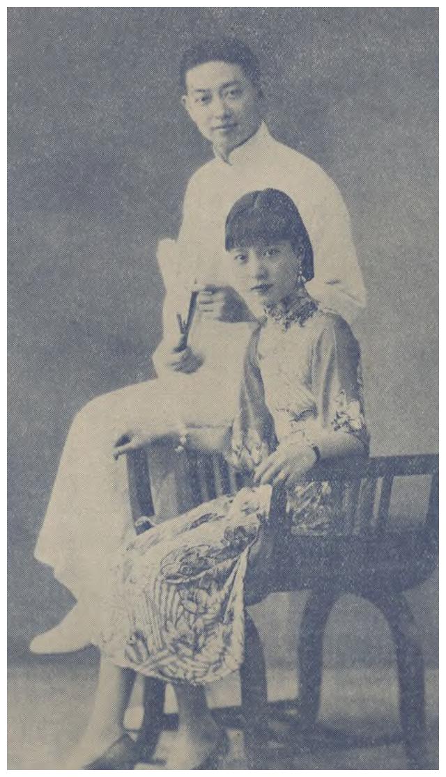 吴孟达第一任老婆照片图片