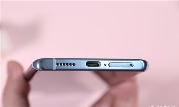迄今最薄5g手机vivo02x5002pro开箱图赏
