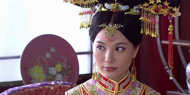 她出自名门在皇后位不足一天却培养出了史上最勤政的皇帝