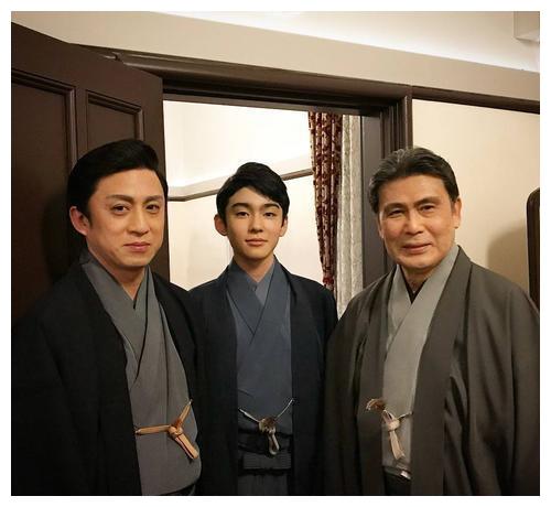 藤间斋与香川政明门当户对的竹马友谊颜值与实力更般配