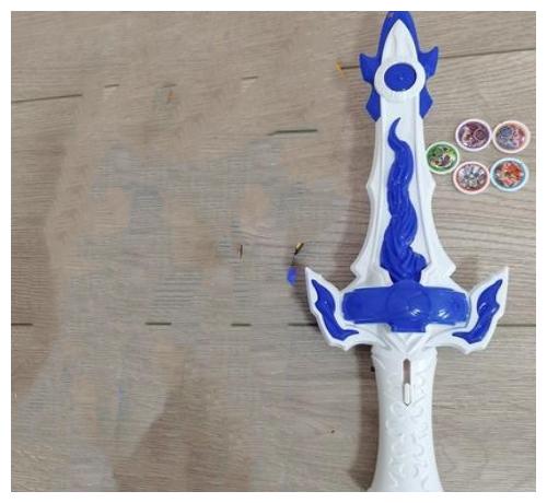 骑士剑笛和风火猎魔剑,两个都是相同的招式?