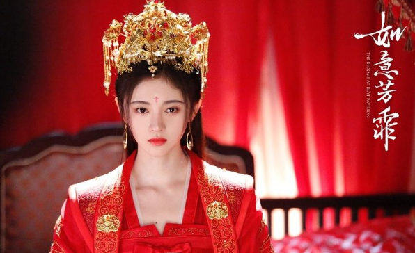 古装剧中绝美的红衣造型鞠婧祎热巴上榜最让人心动的却是她