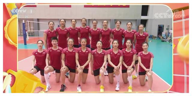 比朱婷还高一点,快接近2米了|杨涵玉|身高|中国女排_新浪新闻