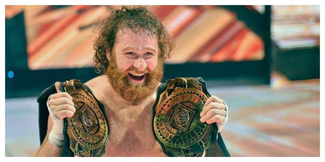 wwe洲际冠军小萨米"维权"成功,明日华差点就成了女子双冠王