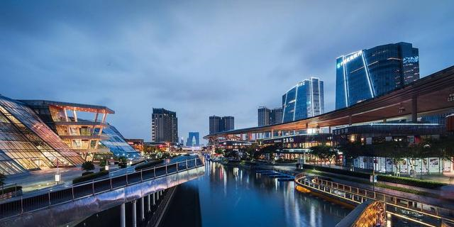 中国最强势的地级市,GDP将突破2万亿,超越本省省会休闲区蓝鸢梦想 - Www.slyday.coM 中国最强势的地级市,GDP将突破2万亿,超越本省省会休闲区蓝鸢梦想 - Www.slyday.coM