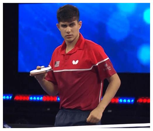 4-3！王曼昱搭档爆大冷，淘汰上届4强黑马，<a href=