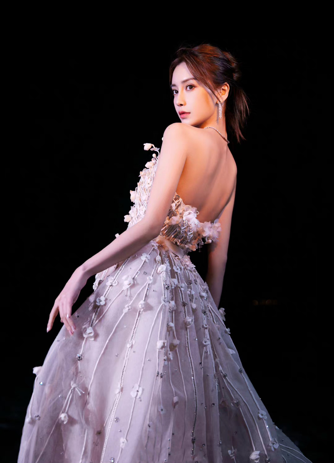 女明星出席活动的礼服造型,各个惊艳美丽_高清图集_新浪网