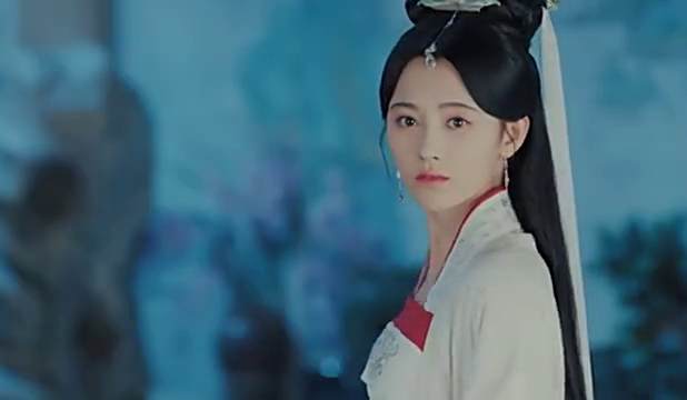 白素贞热心肠,免费给老年人看病,真是倾国倾城!