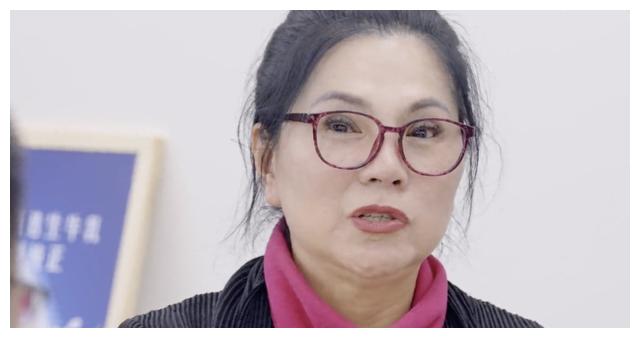 沈梦辰凌晨两点躲在车里哭,妈妈担心她得抑郁症,看女儿脸色行事休闲区蓝鸢梦想 - Www.slyday.coM 沈梦辰凌晨两点躲在车里哭,妈妈担心她得抑郁症,看女儿脸色行事休闲区蓝鸢梦想 - Www.slyday.coM