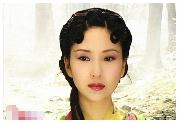 演过青蛇的女明星,张曼玉妩媚,陈美琪经典,陈紫函最清纯!__财经头条