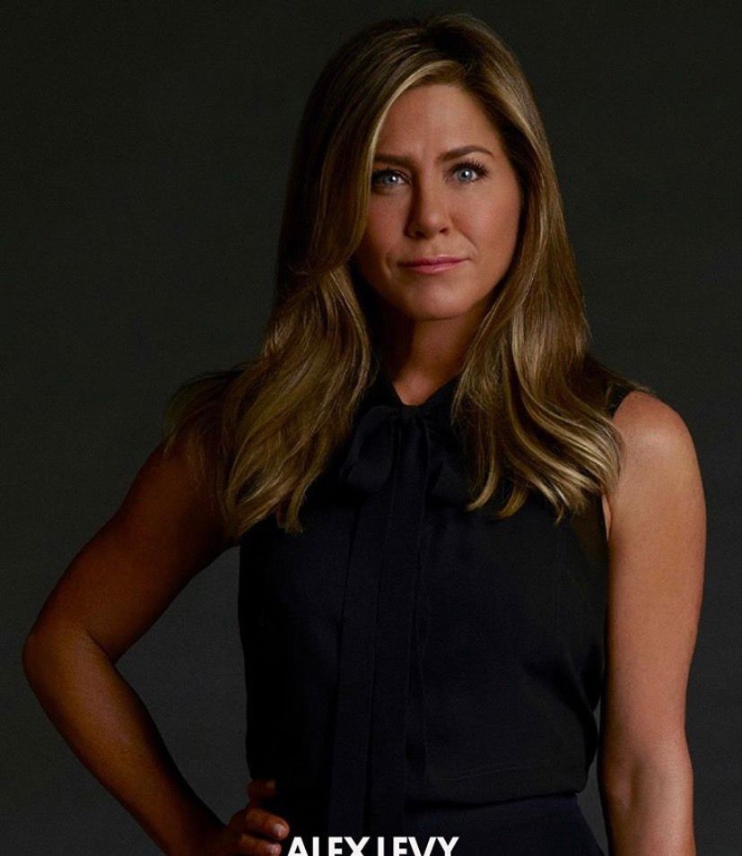 无需依靠过往,更不被婚姻束缚,50岁詹妮佛又美又富精彩继续_高清图集