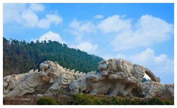 东北最“奇葩”的城市：不说东北话、不吃东北菜，还满嘴山东味！
