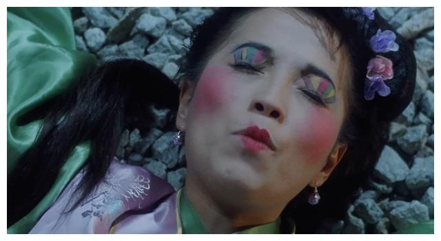 "石榴姐"年轻时貌美如花?看到她的"玉女"形象,不敢置信!