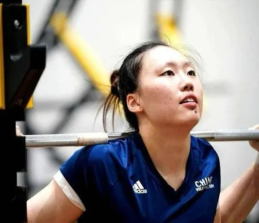 邹佳祺打出丁霞既视感！年轻二传能否复刻“小蚂蚁”逆袭路？