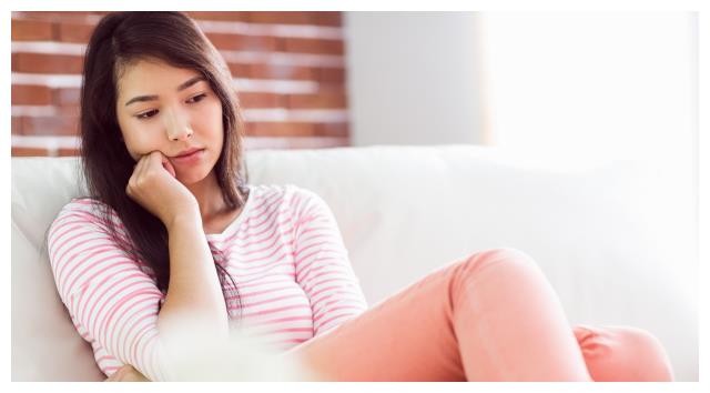 女子半夜发现老公偷看“小电影”,气急败坏:学会四招,从容面对休闲区蓝鸢梦想 - Www.slyday.coM 女子半夜发现老公偷看“小电影”,气急败坏:学会四招,从容面对休闲区蓝鸢梦想 - Www.slyday.coM