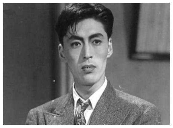 《红日》沈军长张伐,曾半年内连拍7部电影,决不给孩子走后门?