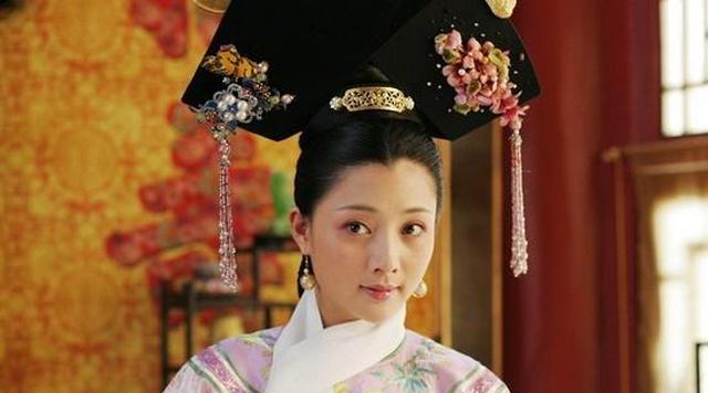 甄嬛传和苍穹之昴撞头饰眉庄老是模仿慈禧太后珍妃被模仿最多