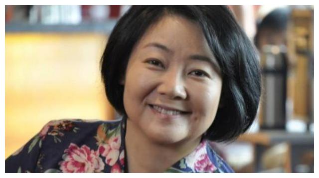 萨日娜被丈夫258元娶回家啃夫6年因长相被导演破口大骂