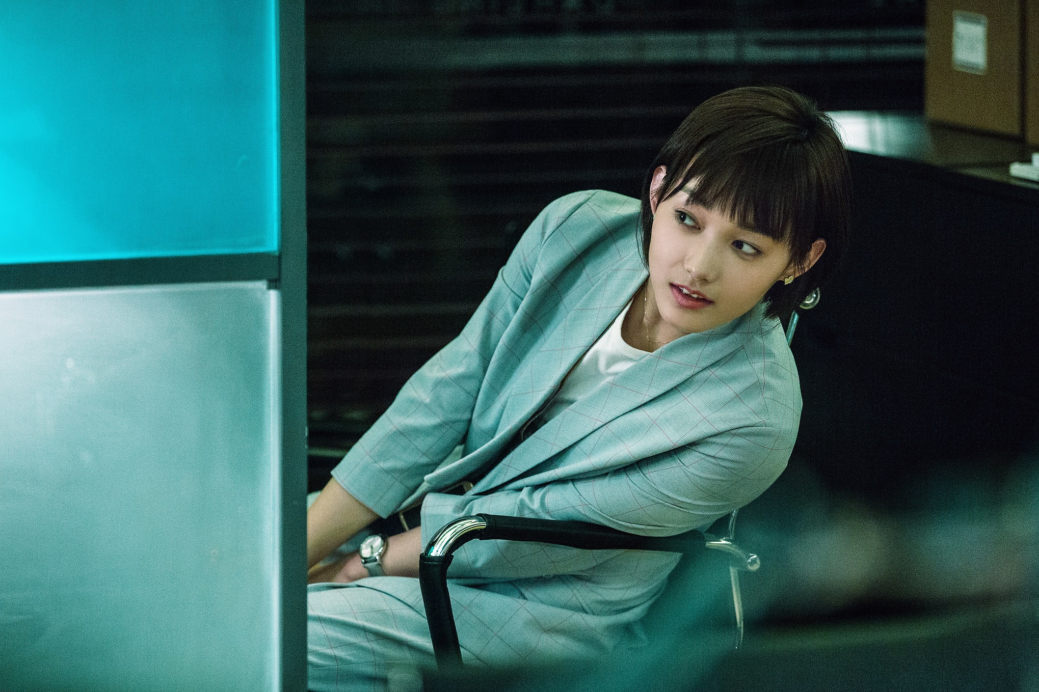 《完美关系》正式收官 洪佳宁发文与路易斯道别