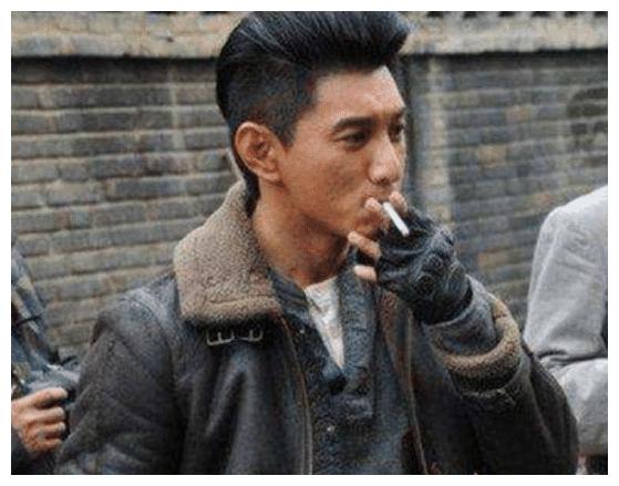 大明星拥有身价上亿平时都抽什么烟?权志龙一盒烟15万?