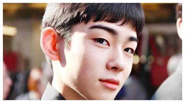 藤间斋与香川政明门当户对的竹马友谊颜值与实力更般配