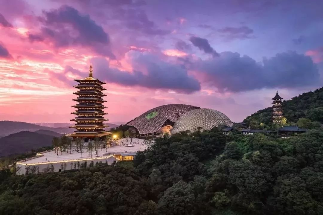 沉浸式体验牛首山文化旅游区一个风光旖旎的文化胜地攻略详解