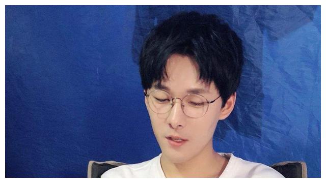 采访届的泥石流张雨剑,怎么可以这么可爱?看一次笑一次!